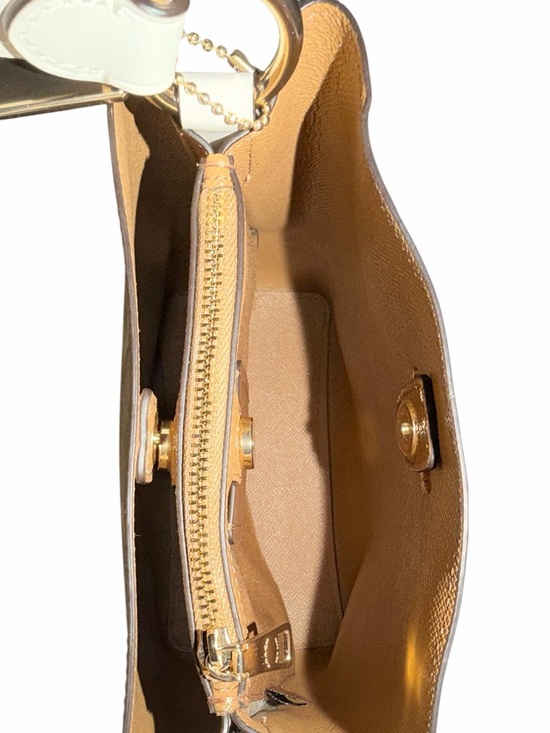 Coach Mollie Bucket Bag 22 in Signature Canvas with Daisy/Floral Print - Picture 15 of 15